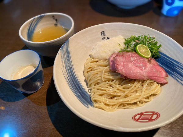 「薬涼 潮つけそば、窯焼き追加」@麺や 虎徹の写真