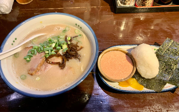 「砦らぁめん＋砦おにぎり」@麺の坊 砦の写真