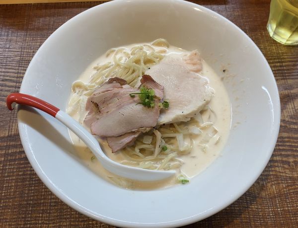 「【限定】冷製サーモンチャウダー」@芛堂寺の写真