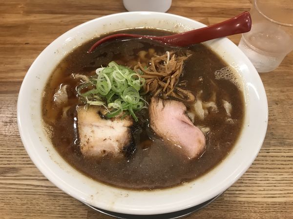 「喜多方らーめん煮干」@麺や 七彩 八丁堀店の写真