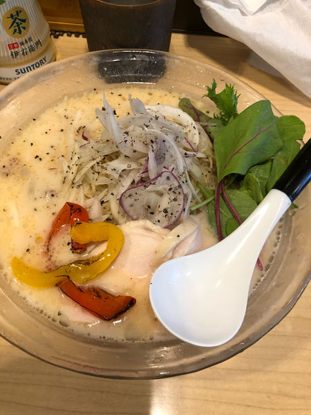 「紅鮭とじゃがいもの特製ラーメン」@麺屋Mの写真