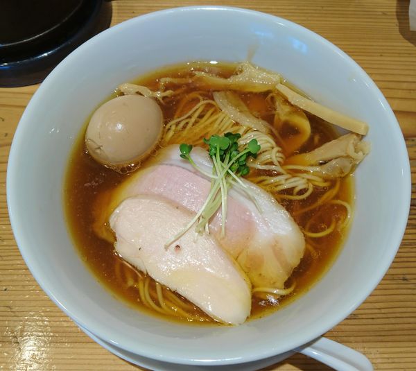 「醤油味玉らーめん」@麺屋鈴春の写真