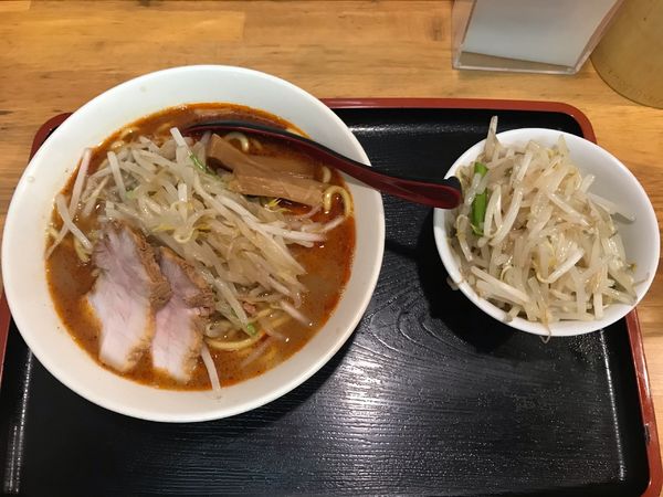「辛味噌ラーメン、野菜大盛り 880円」@味噌麺処 花道庵の写真