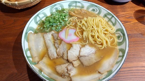 「特製大盛り中華そば（900円）」@中華そば 丸田屋 南紀白浜店の写真