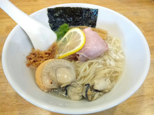 「【限定】牡蠣と帆立の冷しそば ￥950」@寿製麺よしかわ 坂戸店の写真