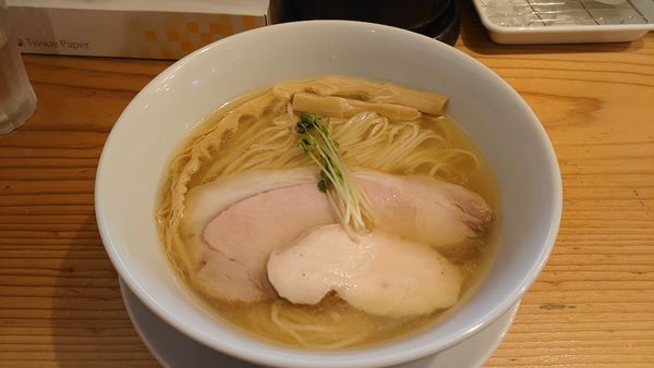 「塩らーめん」@麺屋鈴春の写真