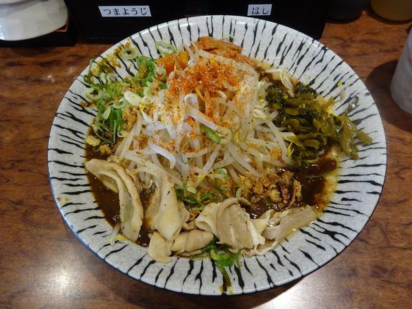 「辛口カレーまぜそば」@麺屋 青空 千日前通り店の写真