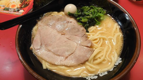 「ラーメン 500円」@横浜家系ラーメン 府中大和家の写真