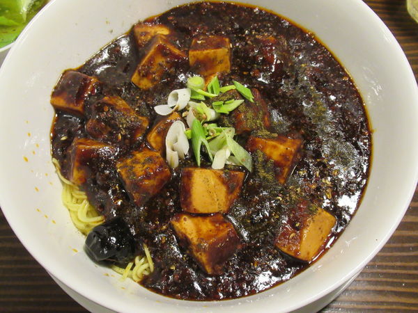 「麻婆麺（スープ付き）（990円）」@龍馬軒の写真