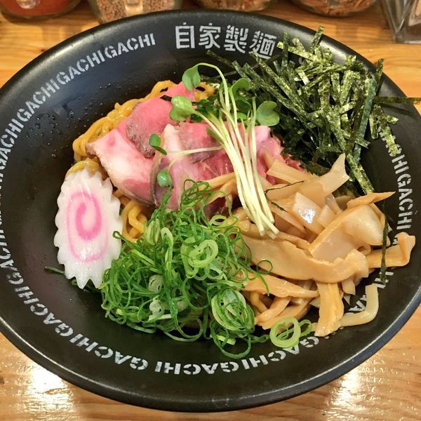 「黒豚油そば」@油そば専門店 GACHIの写真