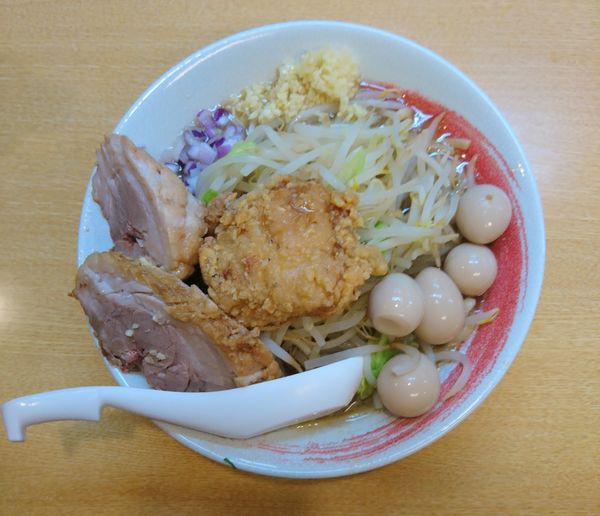 「特製らーめん小 ニンニク 唐揚げ」@らーめん藤ろうの写真