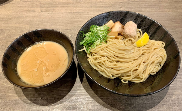 「濃厚鶏つけめん 白（秋季限定）」@つけめんTETSU 調布店の写真