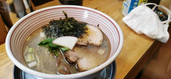 「煮干し中華そば （醤油）」@我的中華そば 机上の空論。の写真