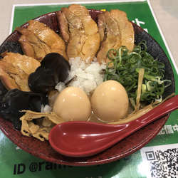 MAXトンコツチョモランマ