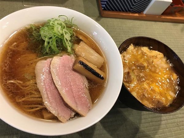「鴨らーめん＋小親子丼」@らーめん 鴨to葱の写真