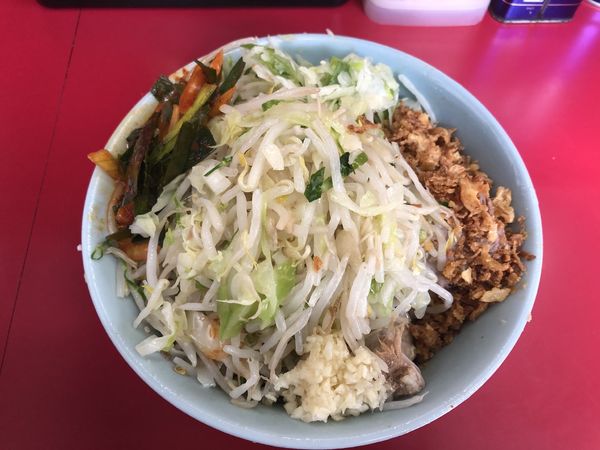 「らーめん汁なし、ニラキムチ」@ラーメン二郎 中山駅前店の写真