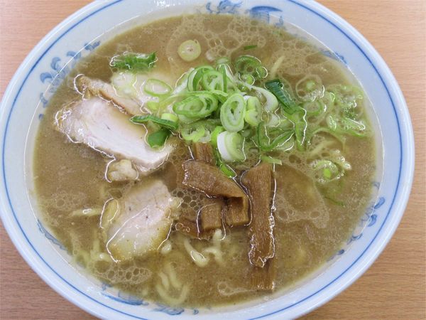 「ラーメン（650円）」@オーモリラーメン 新井店の写真