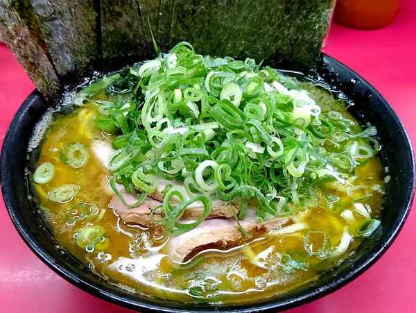 「チャーシューメン 青ネギ&海苔マシ」@ラーメン杉田家の写真