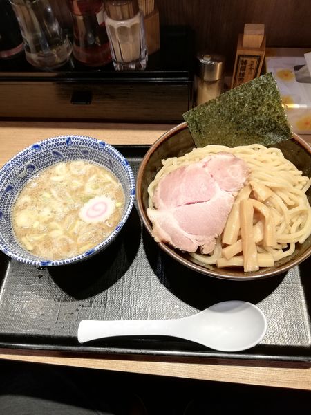 「つけ麺」@舎鈴 クロスガーデン川崎店の写真