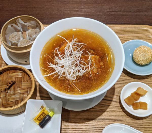 「昔ながらのシウマイとシウマイ麻婆麺セット  1,200円」@崎陽軒 二子玉川SC店の写真