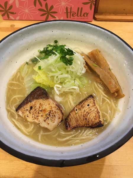 「鰤ラーメン（塩）」@めんや 正明の写真