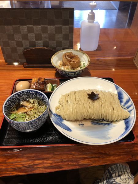 「特製つけそば（大盛）炙りロース飯」@食煅 もみじの写真