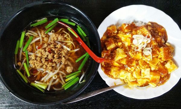 「台湾ラーメン＋麻婆飯 750円のセット」@台湾料理 新栄の写真