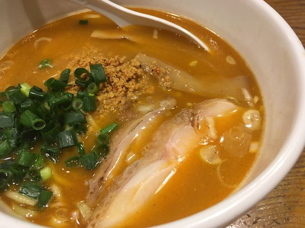 「赤鶏らーめん」@鶏の穴の写真