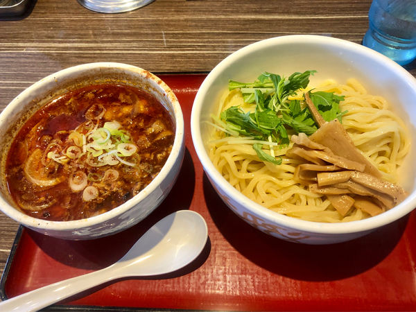 「期間限定　肉がっつり黒醤油旨辛ニンニクたっぷり辛つけ麺中盛り¥8」@優勝軒 麺や十兵衛 所沢店の写真