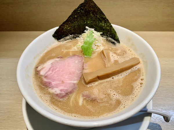 「平子らぁ麺 大盛…980円」@らぁ麺 蒼空の写真