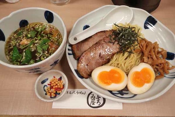 「特製ざるらーめん　1,050円」@与ろゐ屋の写真