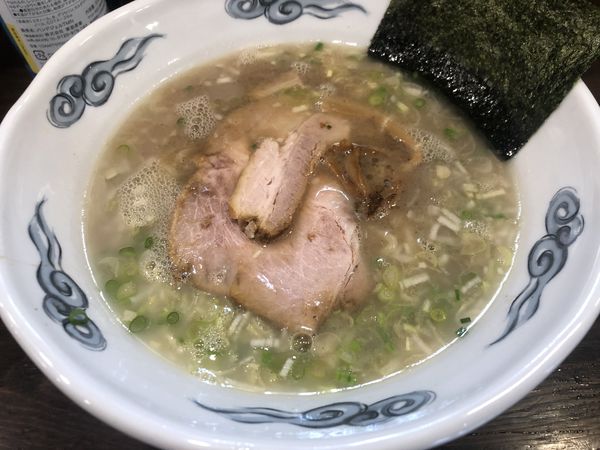 「げんこつ正油・大盛り（820円）」@二代目 げんこつ屋の写真