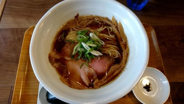 「醤油ラーメン_800円」@ラーメン 健やかの写真