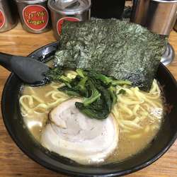 せい家セット（太麺大盛り）