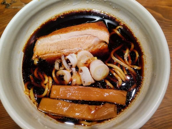 「らーめんmicro（焼豚1枚のせ）」@人類みな麺類 東京本店の写真