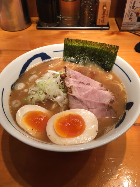 「濃厚特性らーめん大盛」@つじ田 神田御茶ノ水店の写真