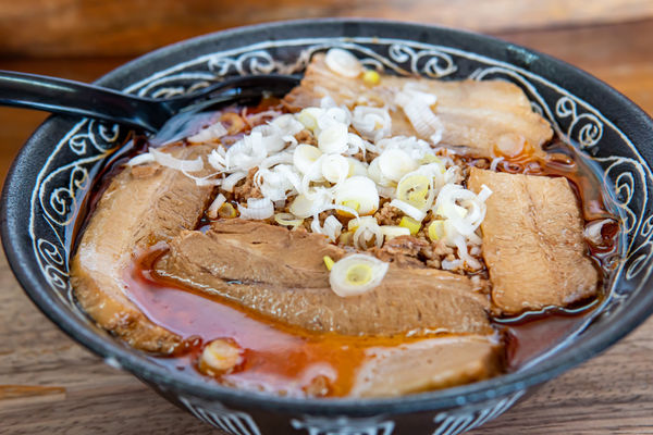 「上みそタンタンめん チャーシュートッピング」@ラーメンスタンド 一圭の写真