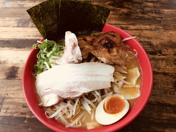 「【金曜限定】鶏JIRO DX」@拉麺 阿吽の写真