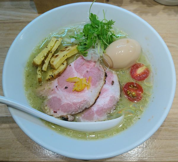 「【限定】味玉冷製セロリそば」@中華ソバ ビリケンの写真