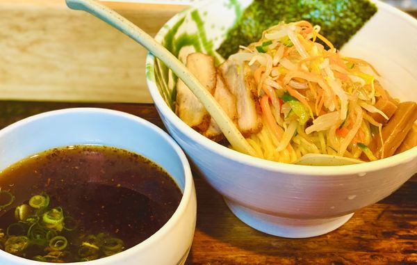 「夏の終わりの冷やし昆布正油つけ麺 ¥980」@啜磨専科の写真