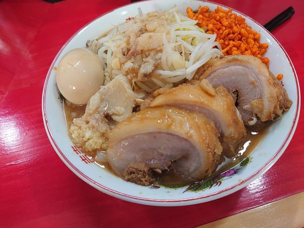「ミニ味玉ラーメン+豚2枚」@鷹の目 川口店の写真