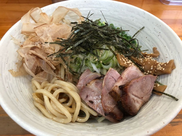 「【限定】冷やし魚介まぜそば850円」@麺屋 むじゃきの写真