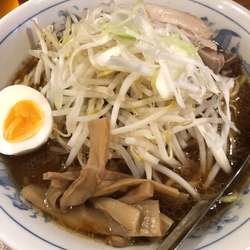 じとっこ正油ラーメン