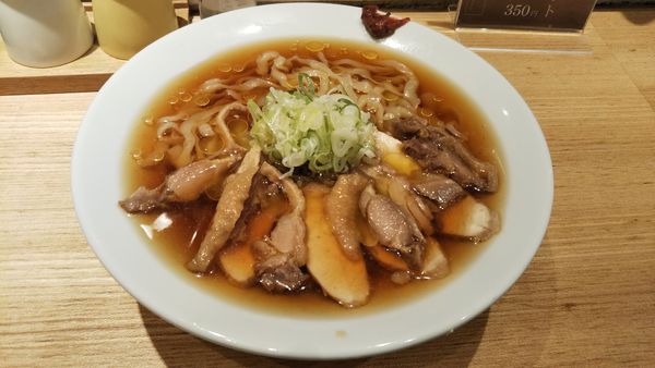 「平打冷やし肉そば」@超多加水自家製手揉み麺 きたかた食堂の写真