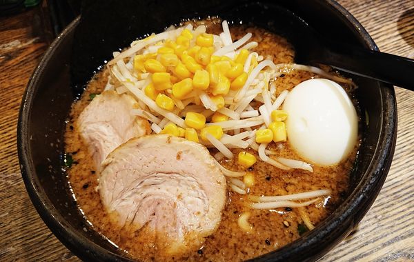「特みそこってりラーメン」@らーめんダイニング ど・みそ 京橋本店の写真