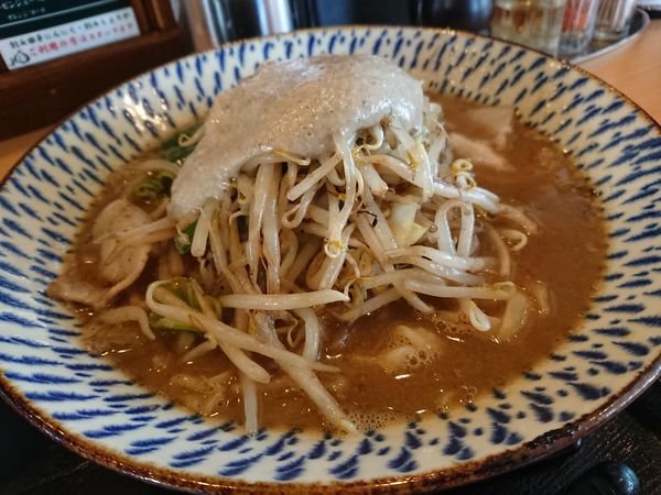 「津軽煮干タンメン 850円」@濃厚青森タンメン ふたごやの写真