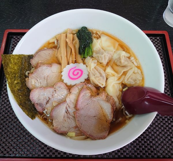 「ワンタンチャーシュー麺(1000円)」@手打中華もめんの写真