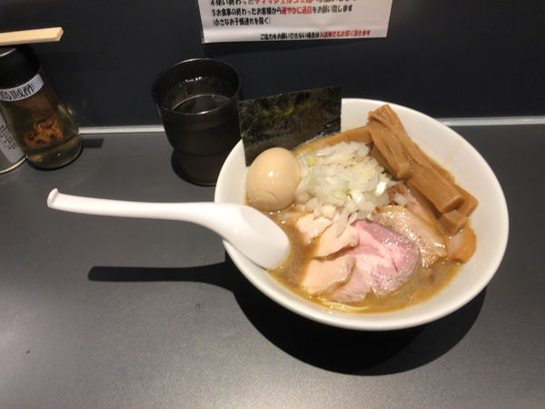 「特製淡麗中華ソバ」@煮干乱舞の写真