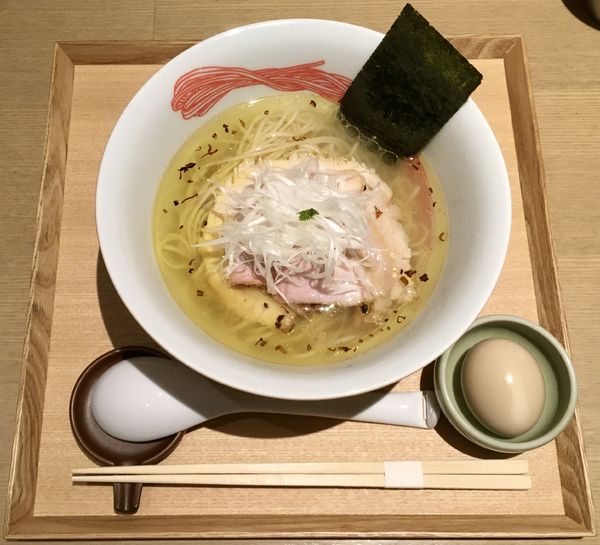 「塩らぁ麺 ＋ 味玉子」@NIPPON RAMEN 凛 TOKYOの写真