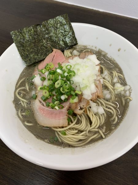 「煮干ソバ 850円 和え玉 250円」@三和 中華ソバ店の写真